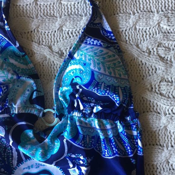 Old Navy Smiwsuit - Picture 1 of 5